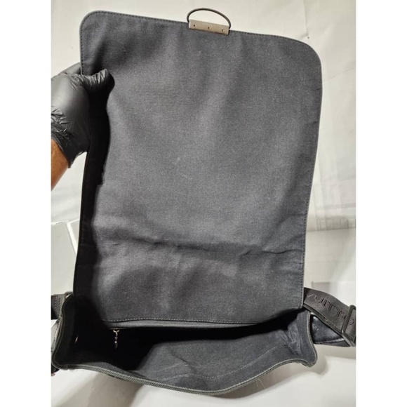 Authentic Louis Vuitton LV Monogram Messenger Bag Dark Green/Black - Picture 5 of 15